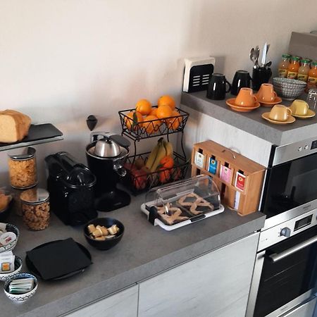 Ferienwohnung Casa Rosy - Stanza Privata Con Bagno Esclusivo E Parcheggio Gratuito Porto Torres Exterior foto