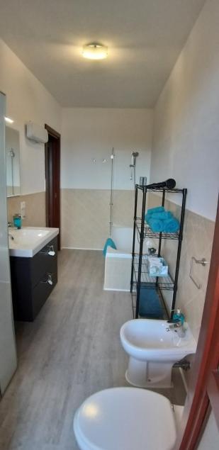 Ferienwohnung Casa Rosy - Stanza Privata Con Bagno Esclusivo E Parcheggio Gratuito Porto Torres Exterior foto