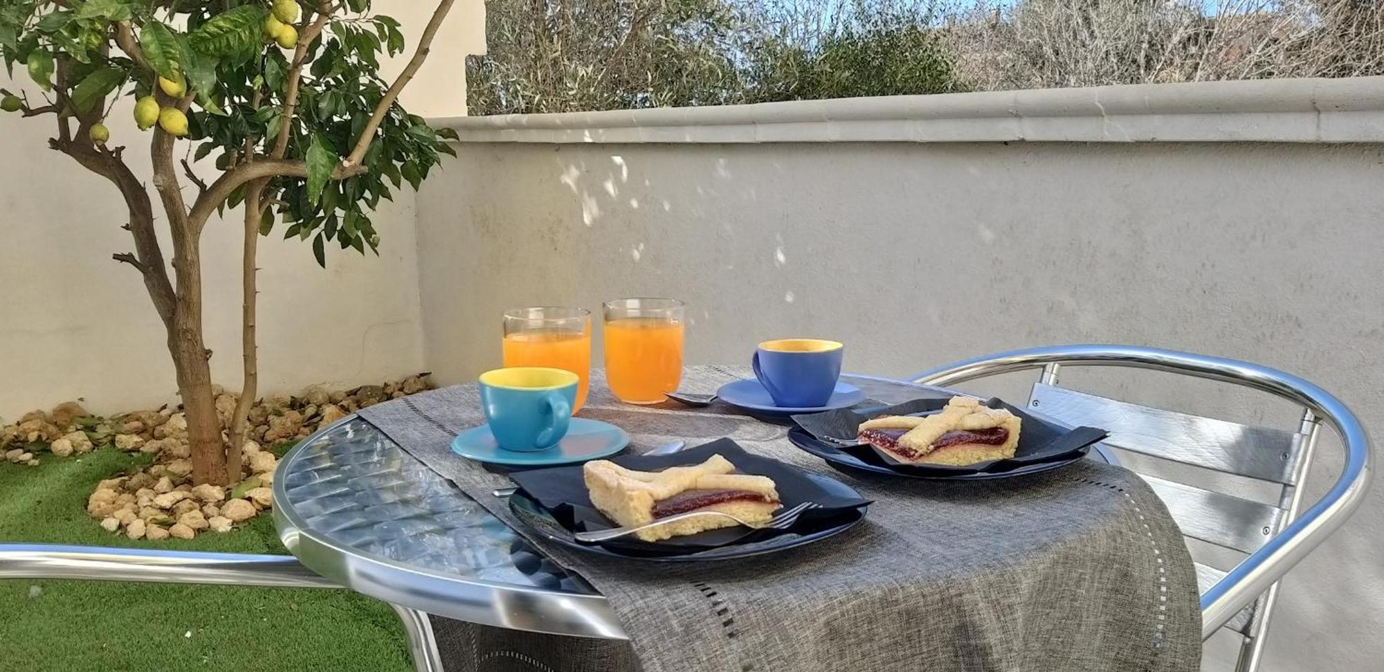 Ferienwohnung Casa Rosy - Stanza Privata Con Bagno Esclusivo E Parcheggio Gratuito Porto Torres Exterior foto