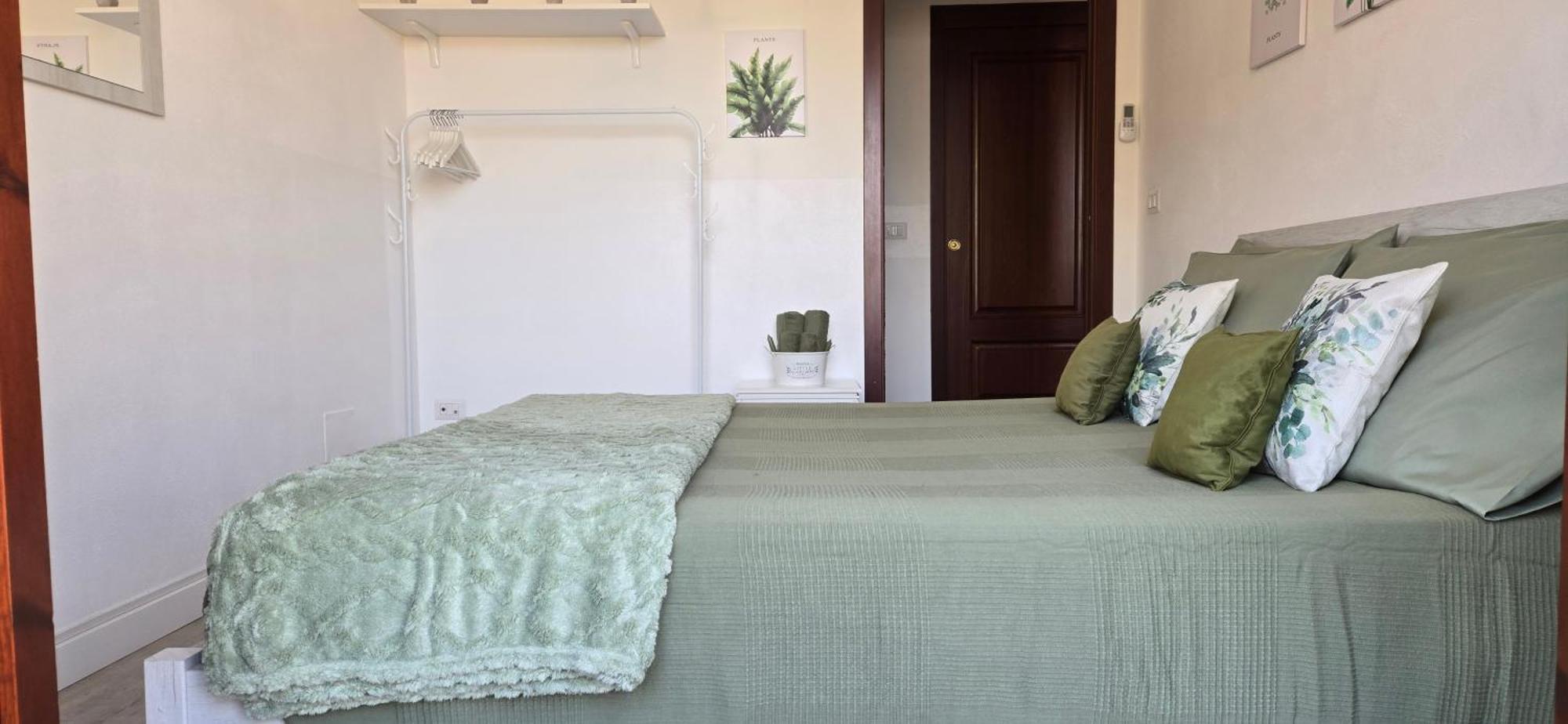 Ferienwohnung Casa Rosy - Stanza Privata Con Bagno Esclusivo E Parcheggio Gratuito Porto Torres Exterior foto