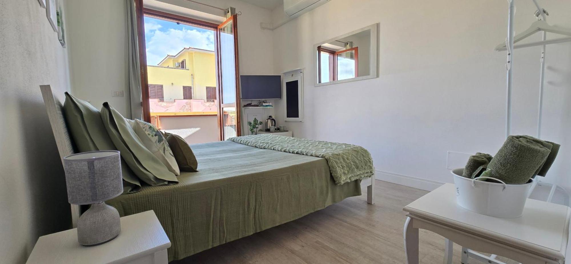 Ferienwohnung Casa Rosy - Stanza Privata Con Bagno Esclusivo E Parcheggio Gratuito Porto Torres Exterior foto